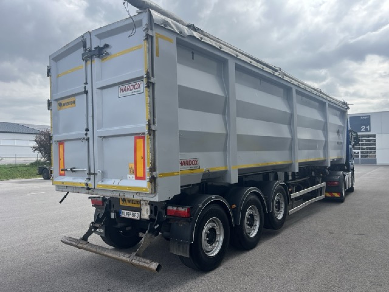 Semiremorcă basculantă WIELTON SCRAP MASTER 55cbm SCHROTTMULDE: Foto 11 Semiremorcă basculantă WIELTON SCRAP MASTER 55cbm SCHROTTMULDE: Foto 11