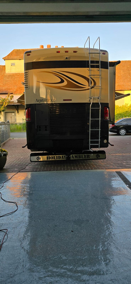 Holiday Rambler Neptune XL - Camion: Foto 2 Holiday Rambler Neptune XL - Camion: Foto 2