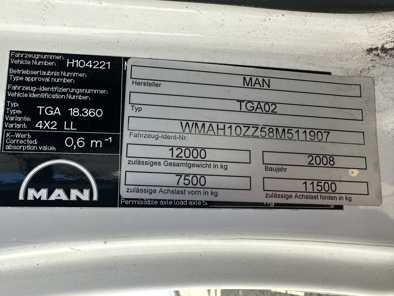 Camion MAN TGA 18.360 LL 4x2 TGA 18.360 LL 4x2, Fahrschule: Foto 14 Camion MAN TGA 18.360 LL 4x2 TGA 18.360 LL 4x2, Fahrschule: Foto 14