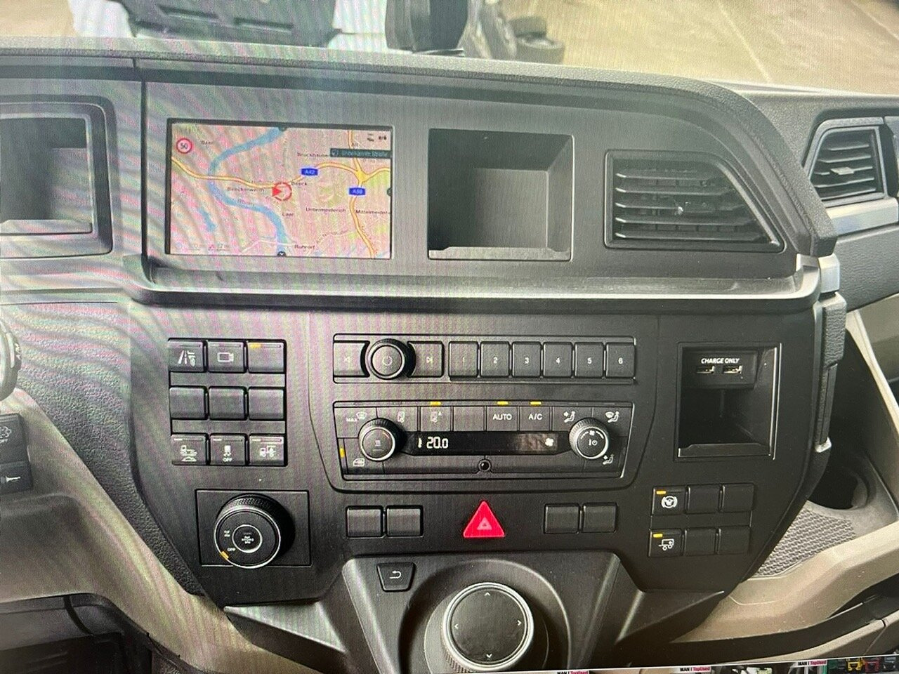 MAN TGS 18.470 4X4H BL SA TGS 18.470 4X4H BL SA, HydroDrive, Navi, LED, Kipphydraulik în leasing MAN TGS 18.470 4X4H BL SA TGS 18.470 4X4H BL SA, HydroDrive, Navi, LED, Kipphydraulik: Foto 6