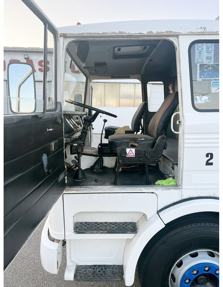 Mercedes-Benz 1923 4x2 1923 4x2 - Cap tractor: Foto 5 Mercedes-Benz 1923 4x2 1923 4x2 - Cap tractor: Foto 5