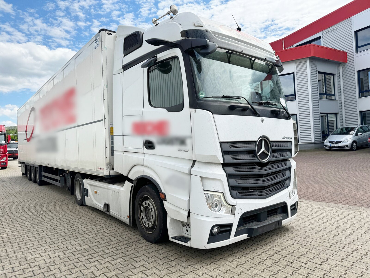 Cap tractor Mercedes-Benz Actros 1848 LS 4x2 Actros 1848 LS 4x2, Vollumer, Retarder: Foto 9 Cap tractor Mercedes-Benz Actros 1848 LS 4x2 Actros 1848 LS 4x2, Vollumer, Retarder: Foto 9