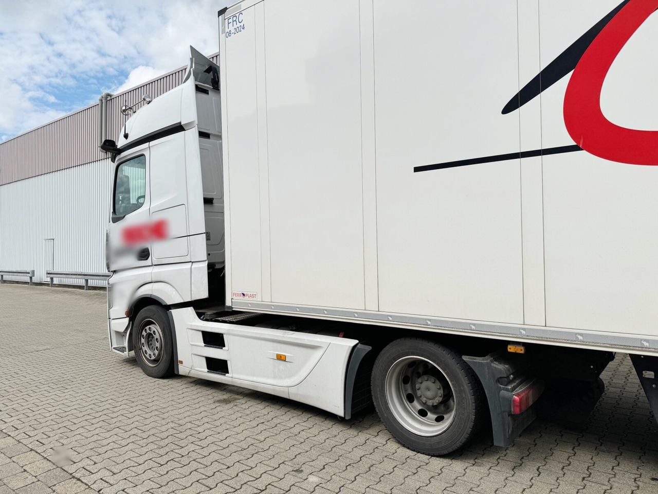 Cap tractor Mercedes-Benz Actros 1848 LS 4x2 Actros 1848 LS 4x2, Vollumer, Retarder: Foto 11 Cap tractor Mercedes-Benz Actros 1848 LS 4x2 Actros 1848 LS 4x2, Vollumer, Retarder: Foto 11