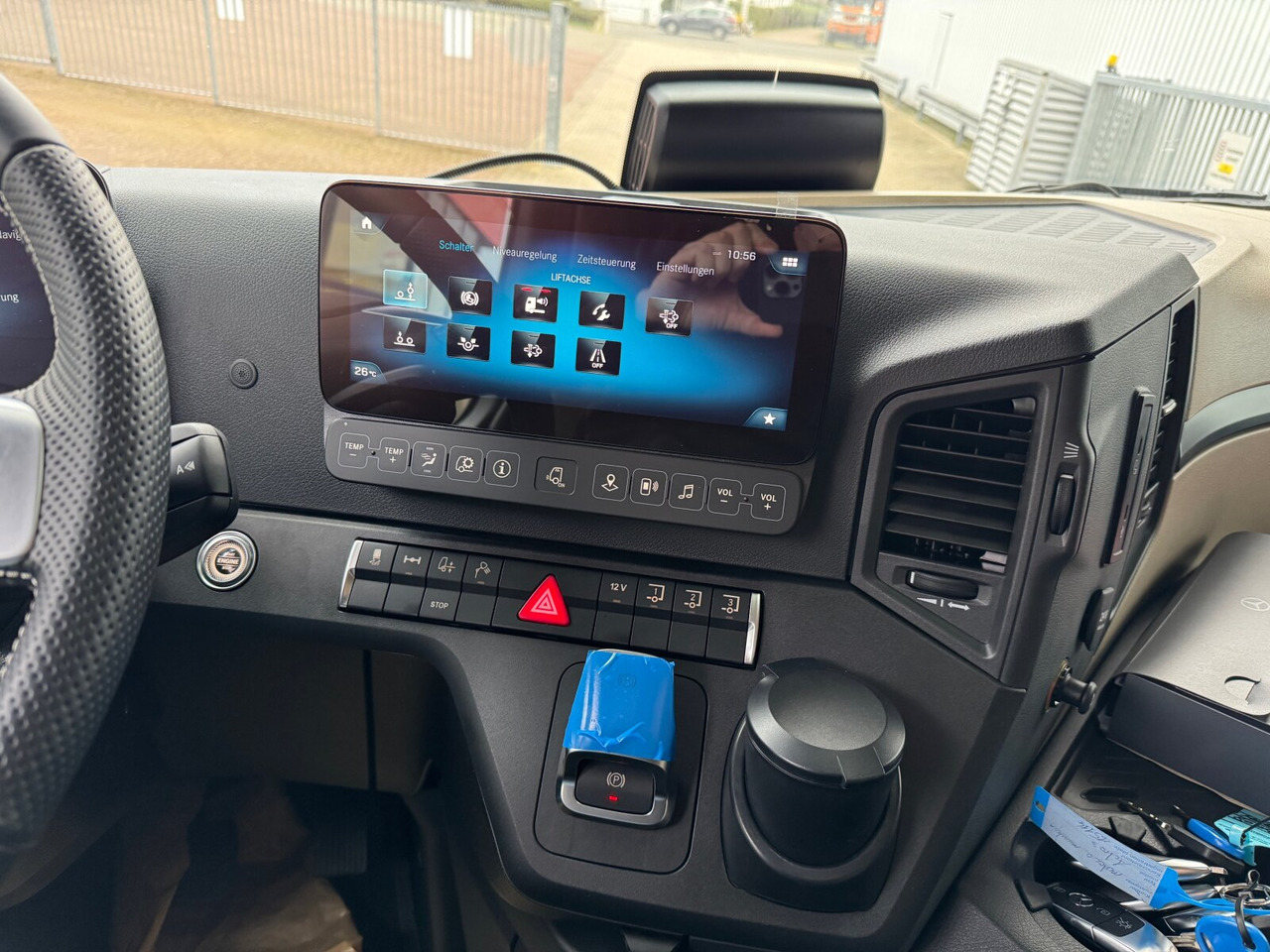 Mercedes-Benz Actros 2648 LS 6x2 Actros 2648 LS 6x2, Retarder, Liftachse, MirrorCam, StreamSpace, Navi, LED - Cap tractor: Foto 5 Mercedes-Benz Actros 2648 LS 6x2 Actros 2648 LS 6x2, Retarder, Liftachse, MirrorCam, StreamSpace, Navi, LED - Cap tractor: Foto 5