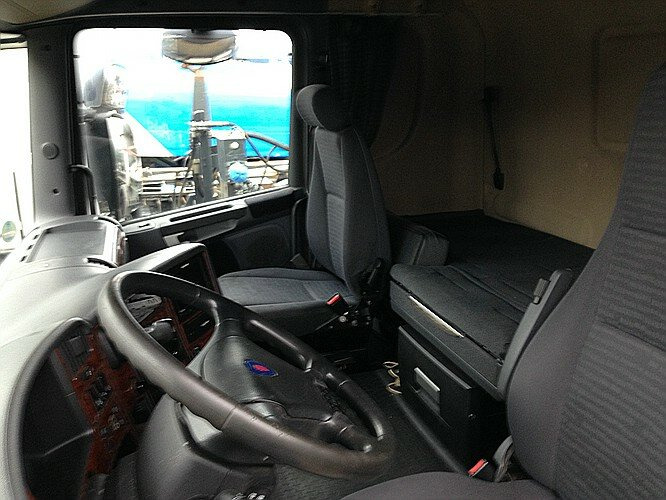 Cap tractor Scania R 420 4x2 R420 4x2 Lowliner, Twin Tec Rußfilterkat: Foto 8 Cap tractor Scania R 420 4x2 R420 4x2 Lowliner, Twin Tec Rußfilterkat: Foto 8