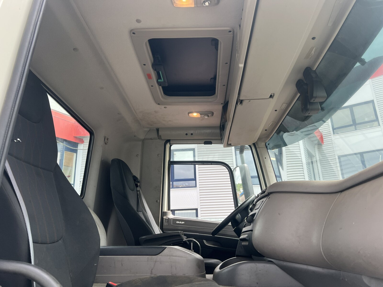 DAF CF 480 6x2 CF 480 6x2, Lenk-/Liftachse - Camion cu cârlig: Foto 4 DAF CF 480 6x2 CF 480 6x2, Lenk-/Liftachse - Camion cu cârlig: Foto 4