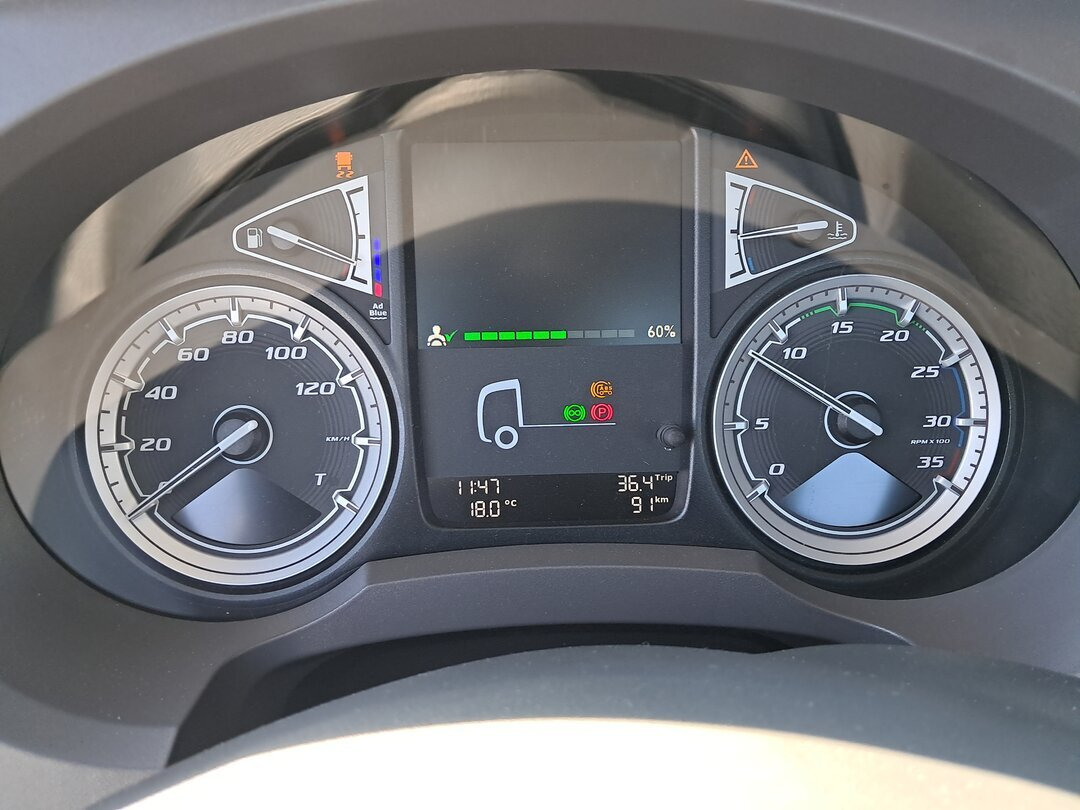 DAF LF 290 FA 4x2 LF 290 FA 4x2, Nebenantrieb, Navi - Camion şasiu: Foto 2 DAF LF 290 FA 4x2 LF 290 FA 4x2, Nebenantrieb, Navi - Camion şasiu: Foto 2