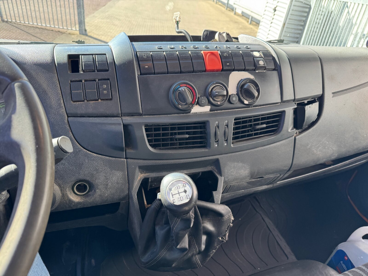 Euro Cargo 160E25 4x2 Euro Cargo 160E25 4x2, HIAB Abroller - Camion cu cârlig: Foto 4 Euro Cargo 160E25 4x2 Euro Cargo 160E25 4x2, HIAB Abroller - Camion cu cârlig: Foto 4