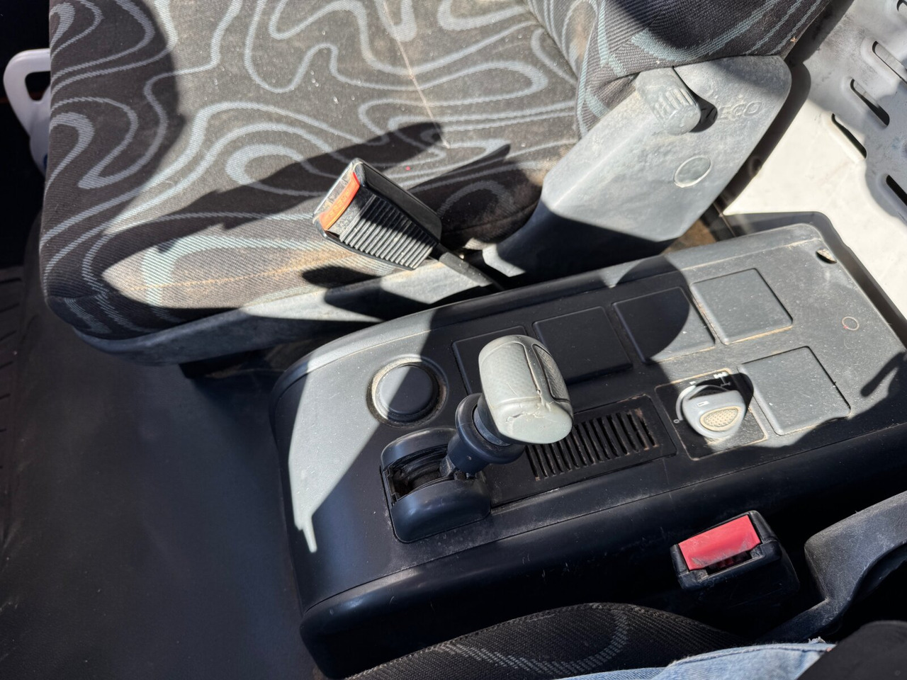 Euro Cargo 160E25 4x2 Euro Cargo 160E25 4x2, HIAB Abroller - Camion cu cârlig: Foto 5 Euro Cargo 160E25 4x2 Euro Cargo 160E25 4x2, HIAB Abroller - Camion cu cârlig: Foto 5