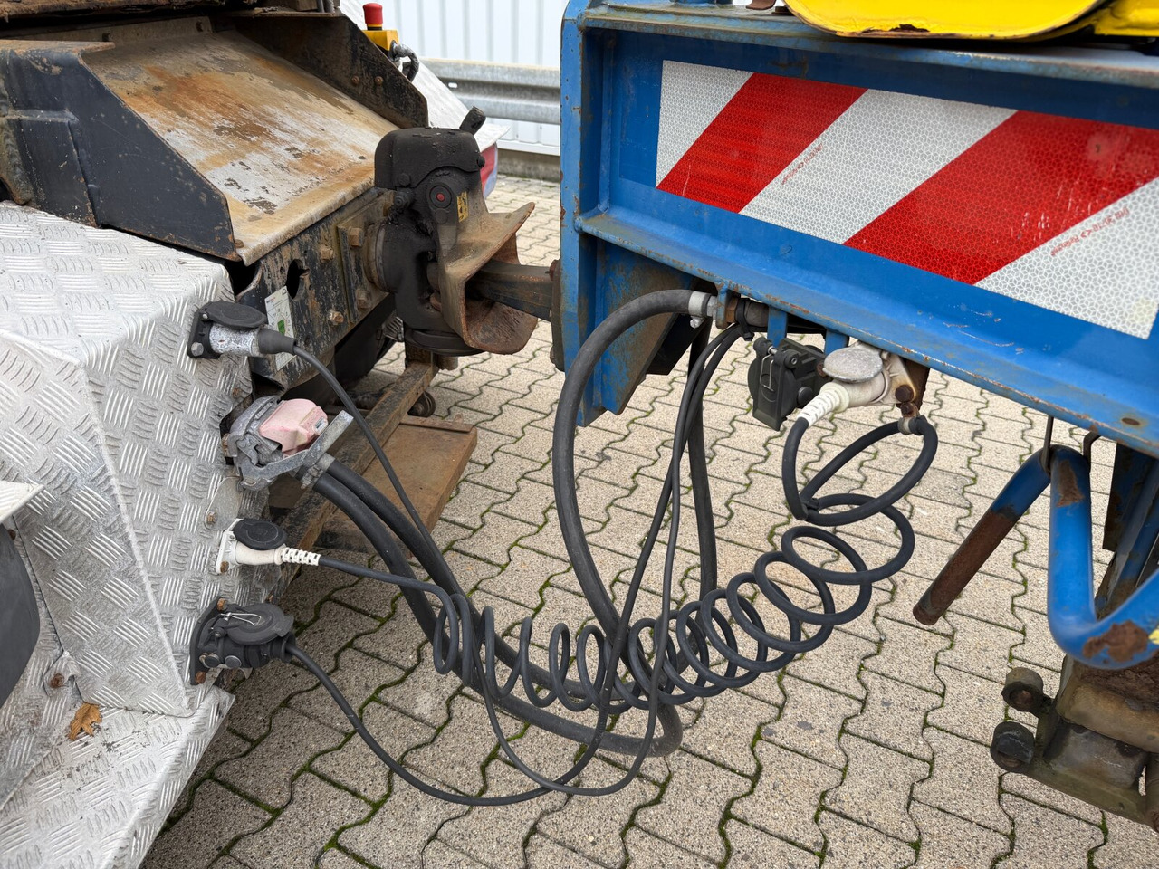 Faehndrich AG TKS-Z13 Asphaltkocher Faehndrich AG TKS-Z13 Asphaltkocher - Gudronator: Foto 4 Faehndrich AG TKS-Z13 Asphaltkocher Faehndrich AG TKS-Z13 Asphaltkocher - Gudronator: Foto 4