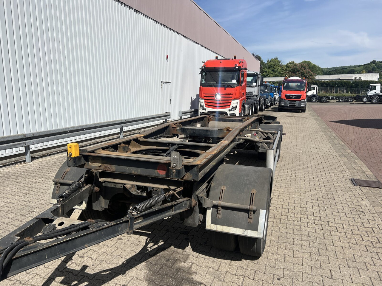 HSA 18.65 Schlittenabroller HUEFFERMANN HSA 18.65 Schlittenabroller - Remorcă abroll/ Skiploader: Foto 5 HSA 18.65 Schlittenabroller HUEFFERMANN HSA 18.65 Schlittenabroller - Remorcă abroll/ Skiploader: Foto 5