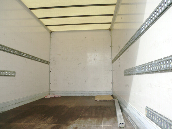 Iveco EuroCargo 75 E 17/4x2 EuroCargo 75 E 17/4x2, 6x VORHANDEN! - Camion furgon: Foto 5 Iveco EuroCargo 75 E 17/4x2 EuroCargo 75 E 17/4x2, 6x VORHANDEN! - Camion furgon: Foto 5