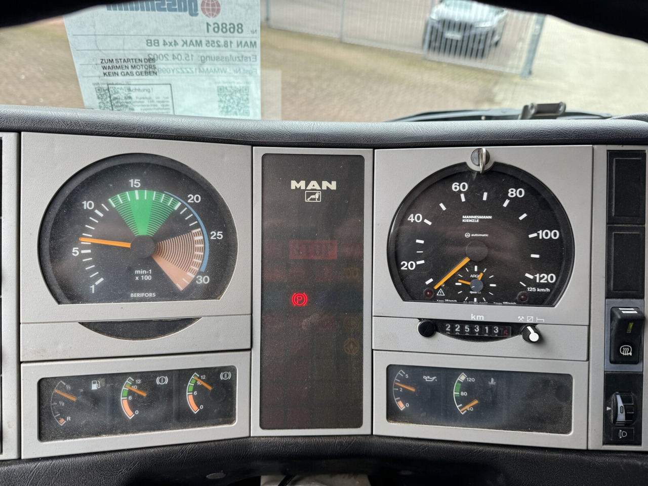 MAN 18.255 MAK 4x4 BB 18.255 MAK 4x4 BB, Kran Atlas AK 85.1 A1 - Camion şasiu, Camion cu macara: Foto 5 MAN 18.255 MAK 4x4 BB 18.255 MAK 4x4 BB, Kran Atlas AK 85.1 A1 - Camion şasiu, Camion cu macara: Foto 5