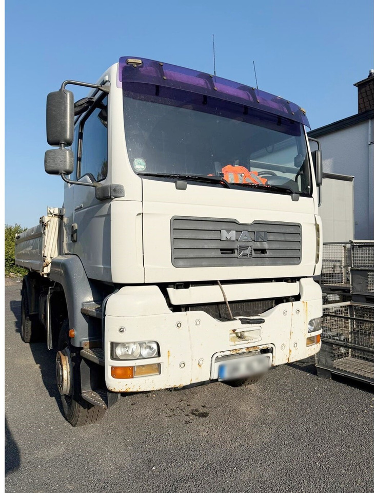 MAN TGA 18.360 4X4 BB TGA 18.360 4X4 BB - Camion basculantă: Foto 2 MAN TGA 18.360 4X4 BB TGA 18.360 4X4 BB - Camion basculantă: Foto 2