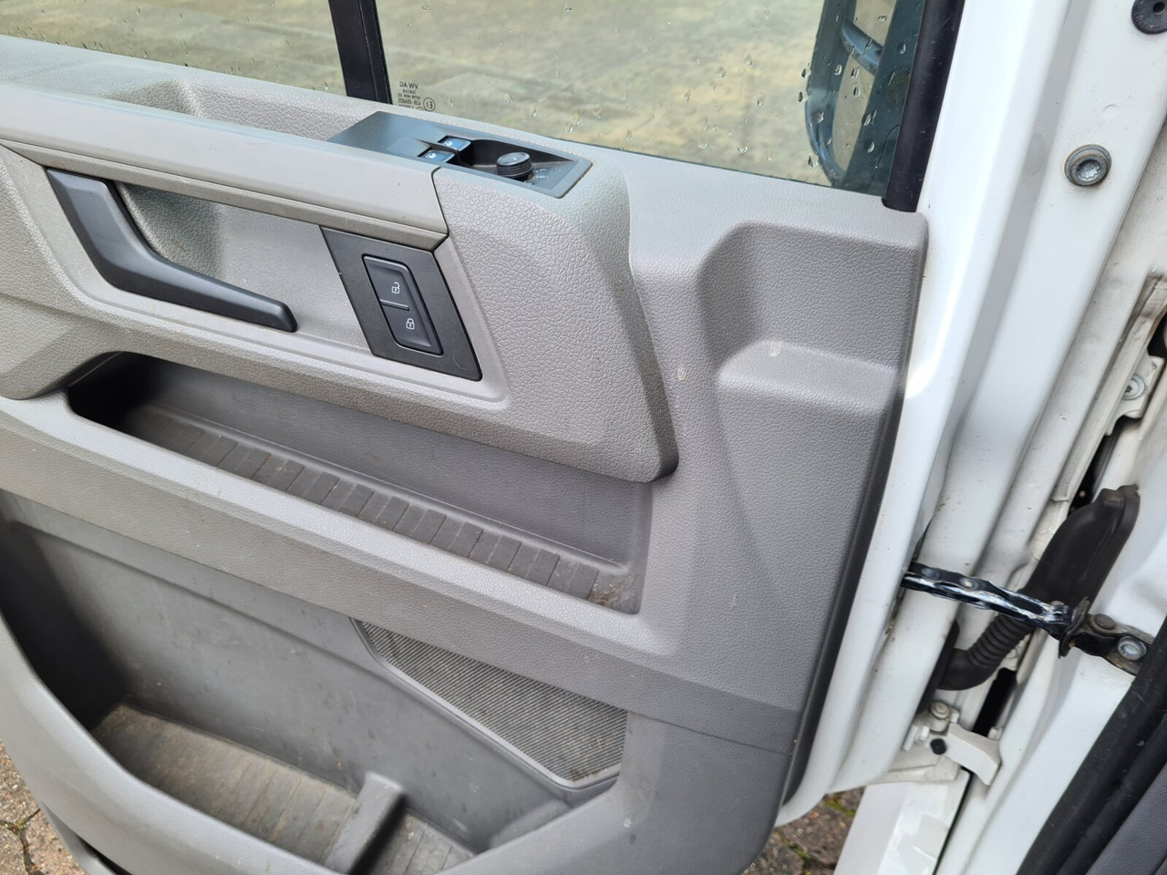 MAN TGE 3.140 4x2 SB TGE 3.140 4x2 SB, Hochdach - Dubă: Foto 5 MAN TGE 3.140 4x2 SB TGE 3.140 4x2 SB, Hochdach - Dubă: Foto 5