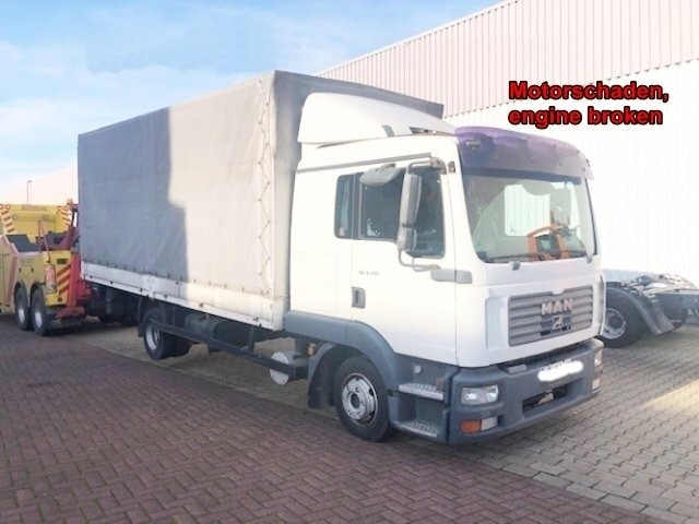 MAN TGL 8.210 BL 4x2 TGL 8.210 BL 4x2 mit LBW, Motorschaden! - Camion cu prelată: Foto 1 MAN TGL 8.210 BL 4x2 TGL 8.210 BL 4x2 mit LBW, Motorschaden! - Camion cu prelată: Foto 1