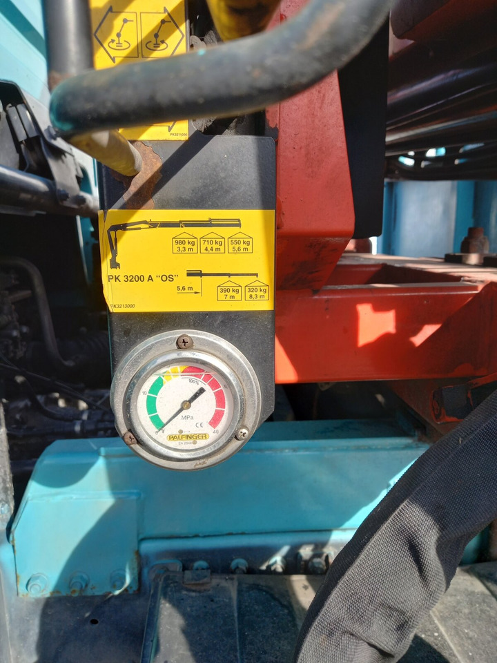 MAN TGL TS 754 F - Camion platformă: Foto 2 MAN TGL TS 754 F - Camion platformă: Foto 2