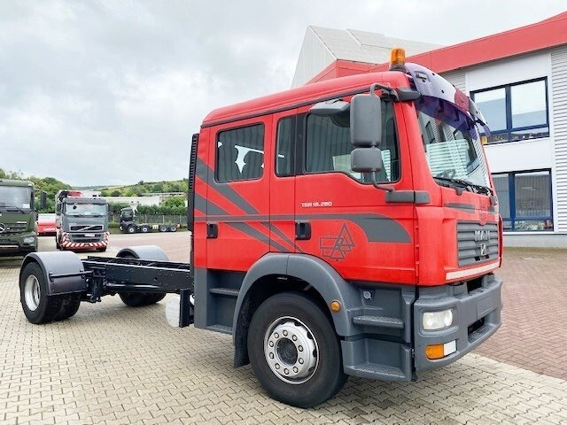 MAN TGM 18.280 4x2 BL Doka TGM 18.280 4x2 BL Doka în leasing MAN TGM 18.280 4x2 BL Doka TGM 18.280 4x2 BL Doka: Foto 9