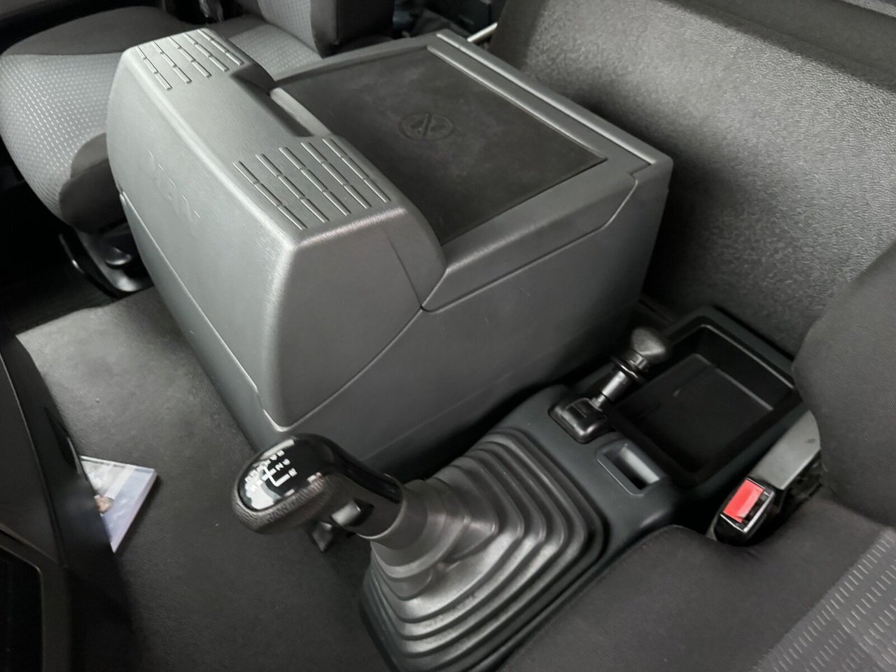 MAN TGS 26.360 6X2-2 BL TGS 26.360 6X2-2 BL, Liftachse - Camion platformă: Foto 4 MAN TGS 26.360 6X2-2 BL TGS 26.360 6X2-2 BL, Liftachse - Camion platformă: Foto 4