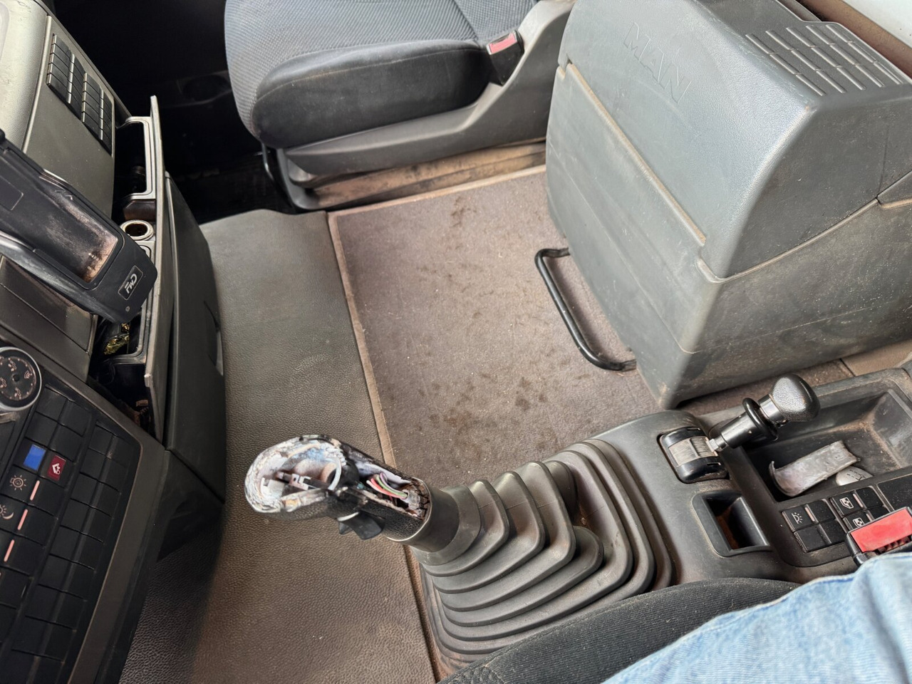 MAN TGS 26.440 6x4 BB TGS 26.440 6x4 BB, Meiller Schub-Knick - Camion cu cârlig: Foto 4 MAN TGS 26.440 6x4 BB TGS 26.440 6x4 BB, Meiller Schub-Knick - Camion cu cârlig: Foto 4