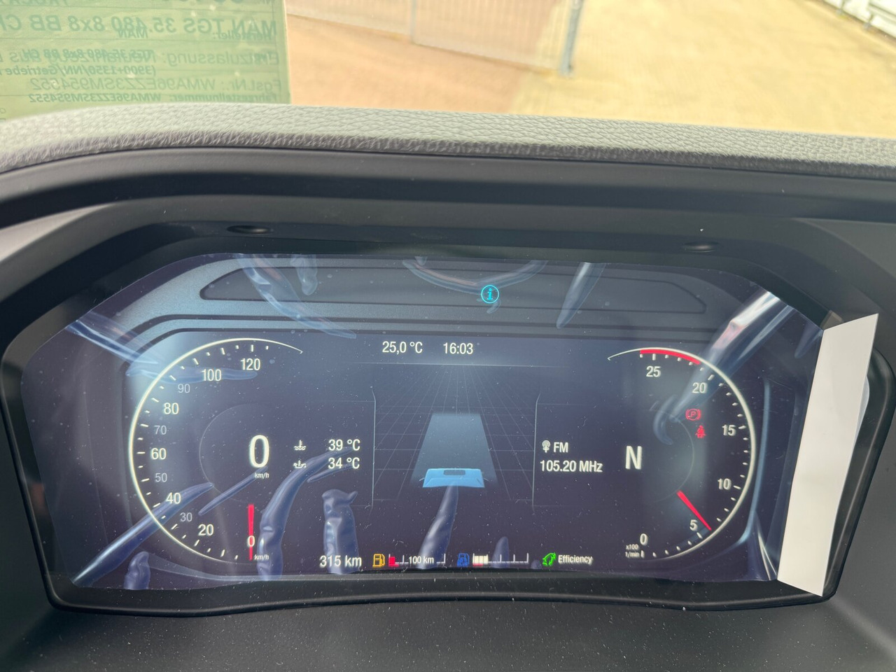 MAN TGS 35.480 8x8 BB CH TGS 35.480 8x8 BB CH, Meiller Stahlmulde 18m³ - Autobasculantă: Foto 4 MAN TGS 35.480 8x8 BB CH TGS 35.480 8x8 BB CH, Meiller Stahlmulde 18m³ - Autobasculantă: Foto 4