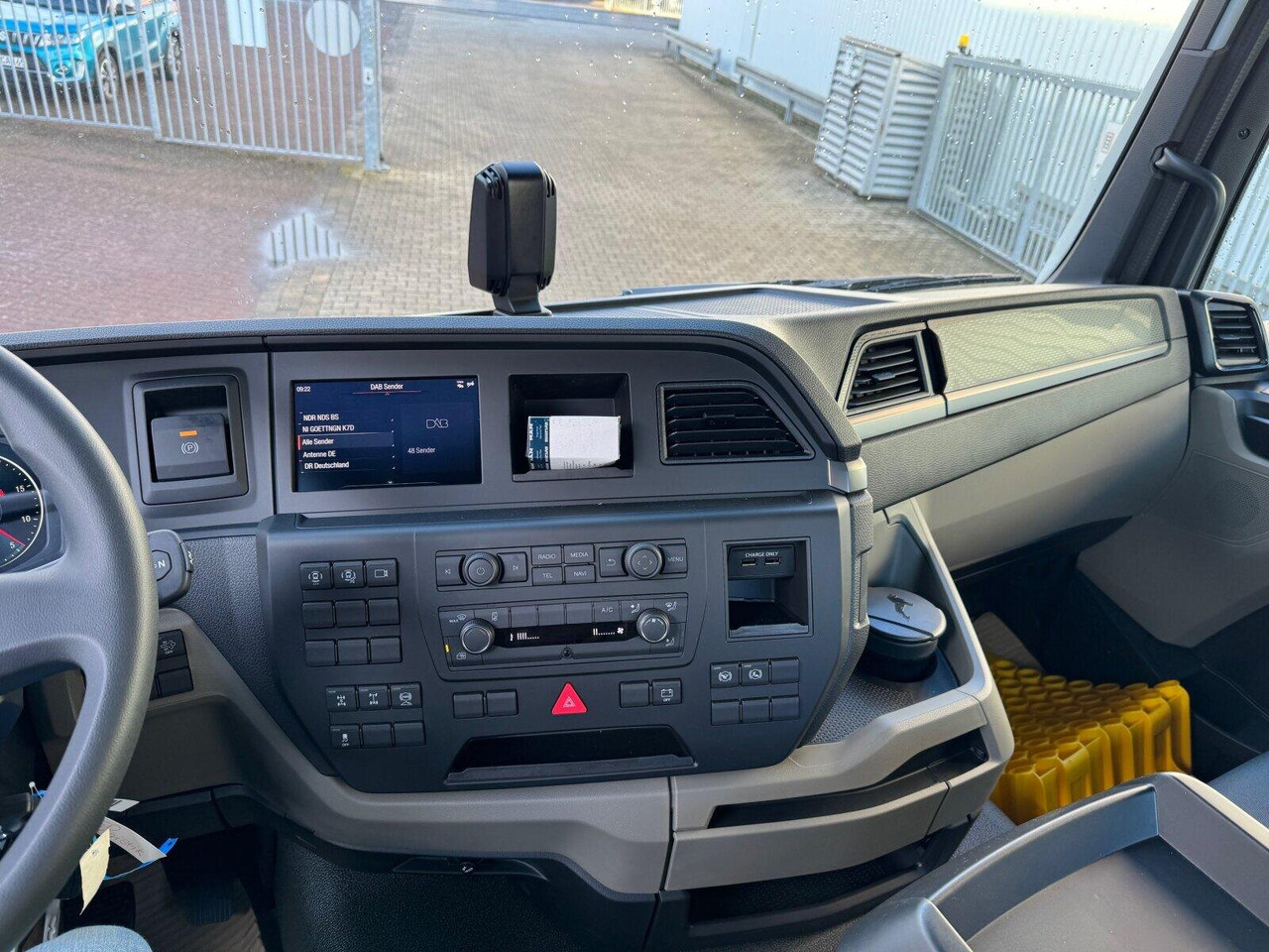 MAN TGS 41.440 8x4 BB TGS 41.440 8x4 BB, Bordmatik, ca. 16m³ - Camion basculantă: Foto 2 MAN TGS 41.440 8x4 BB TGS 41.440 8x4 BB, Bordmatik, ca. 16m³ - Camion basculantă: Foto 2