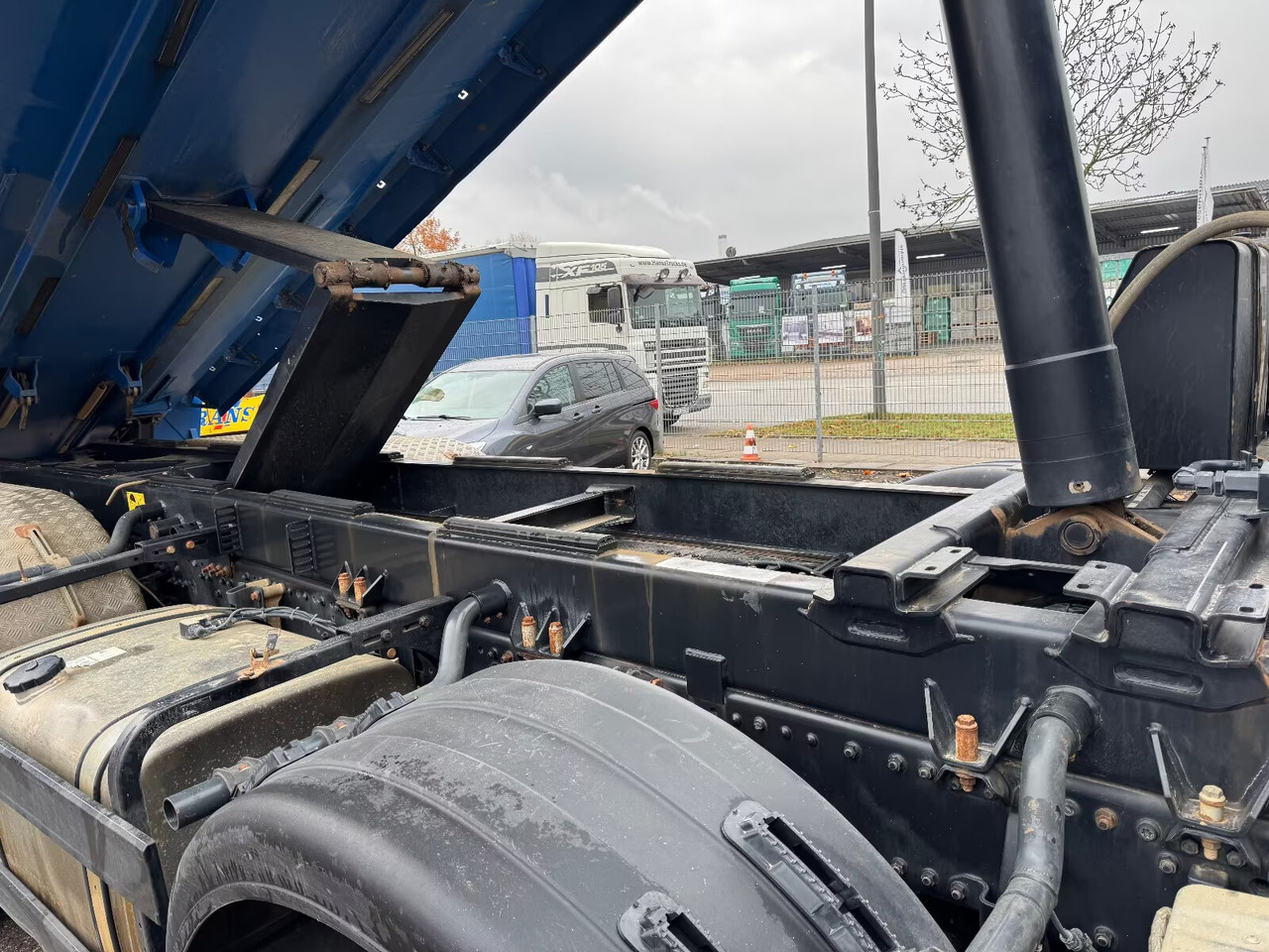 MAN TGS 41.460 8x8 BB TGS 41.460 8x8 BB, Meiller Stahlmulde ca. 20m³ - Autobasculantă: Foto 2 MAN TGS 41.460 8x8 BB TGS 41.460 8x8 BB, Meiller Stahlmulde ca. 20m³ - Autobasculantă: Foto 2