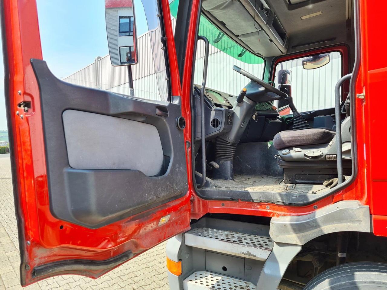 Mercedes-Benz Actros 1835 K 4x2 Actros 1835 K 4x2 - Camion şasiu: Foto 2 Mercedes-Benz Actros 1835 K 4x2 Actros 1835 K 4x2 - Camion şasiu: Foto 2