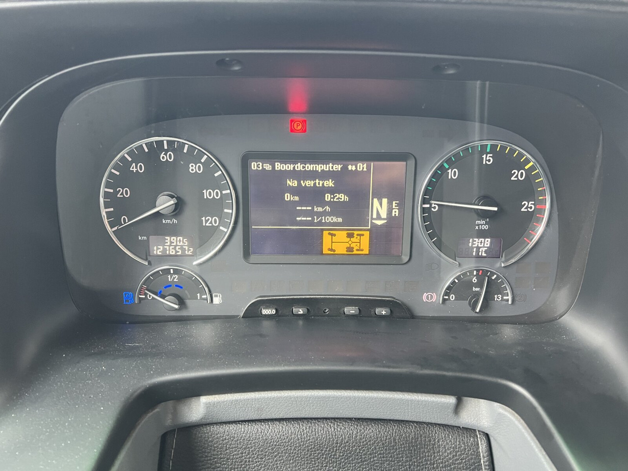 Mercedes-Benz Actros 2532 L 6x2 Actros 2532 L 6x2, Liftachse, LBW Dhollandia - Camion furgon: Foto 4 Mercedes-Benz Actros 2532 L 6x2 Actros 2532 L 6x2, Liftachse, LBW Dhollandia - Camion furgon: Foto 4