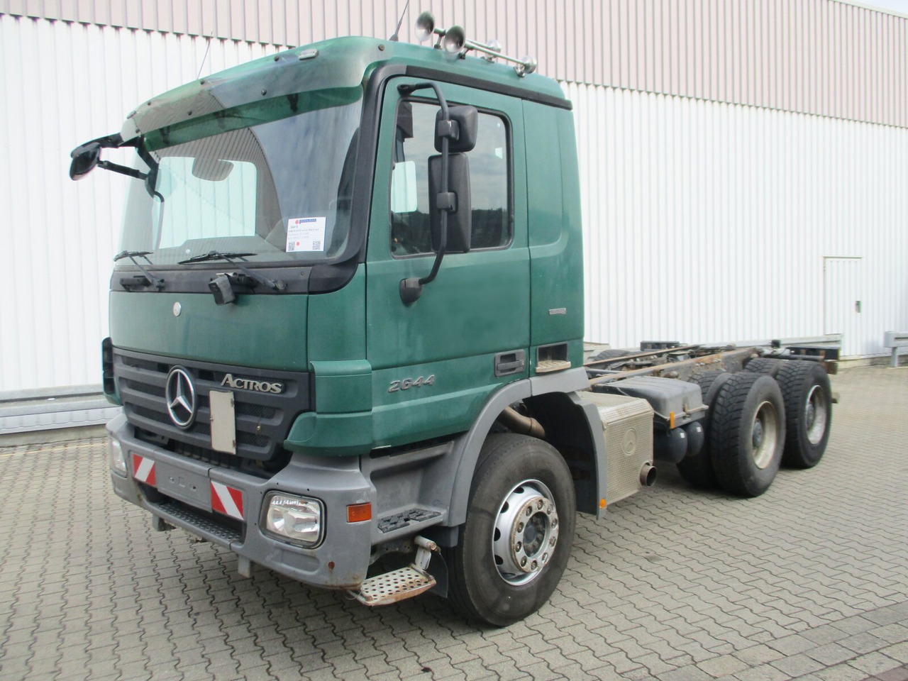 Mercedes-Benz Actros 2644/48 K 6x4 Actros 2644/48 K 6x4 - Camion şasiu: Foto 1 Mercedes-Benz Actros 2644/48 K 6x4 Actros 2644/48 K 6x4 - Camion şasiu: Foto 1
