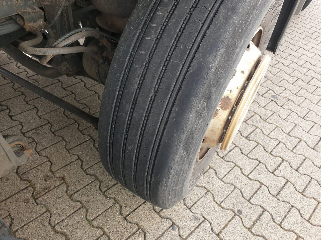 Mercedes-Benz Actros 3236 L 8x2/6 Actros 3236 L 8x2/6, 2x Lenkachse, Schörling Aufbau, Zoeller-Schüttung - Autogunoiere: Foto 4 Mercedes-Benz Actros 3236 L 8x2/6 Actros 3236 L 8x2/6, 2x Lenkachse, Schörling Aufbau, Zoeller-Schüttung - Autogunoiere: Foto 4