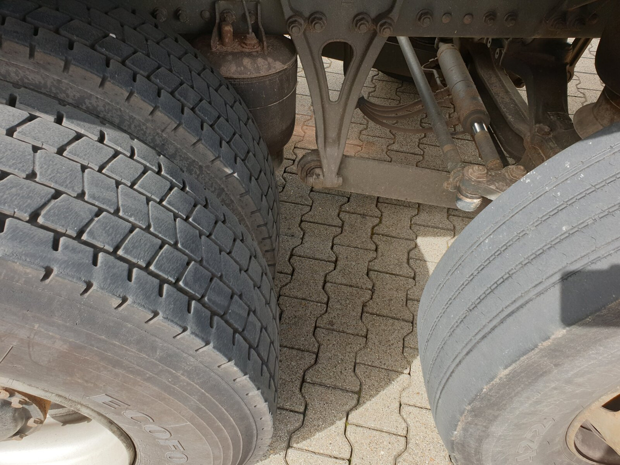 Mercedes-Benz Actros 3236 L 8x2/6 Actros 3236 L 8x2/6, 2x Lenkachse, Schörling Aufbau, Zoeller-Schüttung - Autogunoiere: Foto 2 Mercedes-Benz Actros 3236 L 8x2/6 Actros 3236 L 8x2/6, 2x Lenkachse, Schörling Aufbau, Zoeller-Schüttung - Autogunoiere: Foto 2