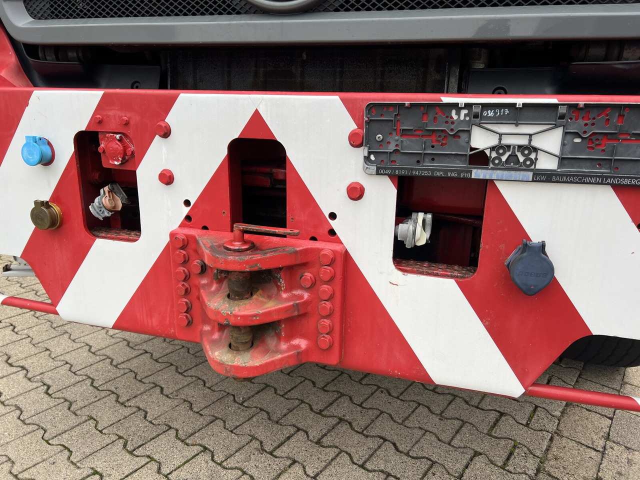 Camion şasiu Mercedes-Benz Actros 3346 AK 6x6 Actros 3346 AK 6x6: Foto 13