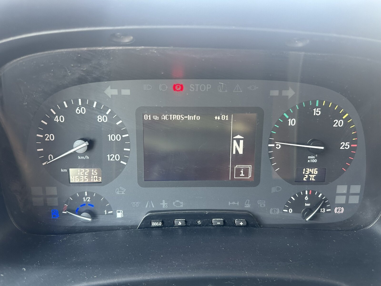 Mercedes-Benz Actros 3348 AK 6x6 Actros 3348 AK 6x6 - Camion şasiu: Foto 2 Mercedes-Benz Actros 3348 AK 6x6 Actros 3348 AK 6x6 - Camion şasiu: Foto 2