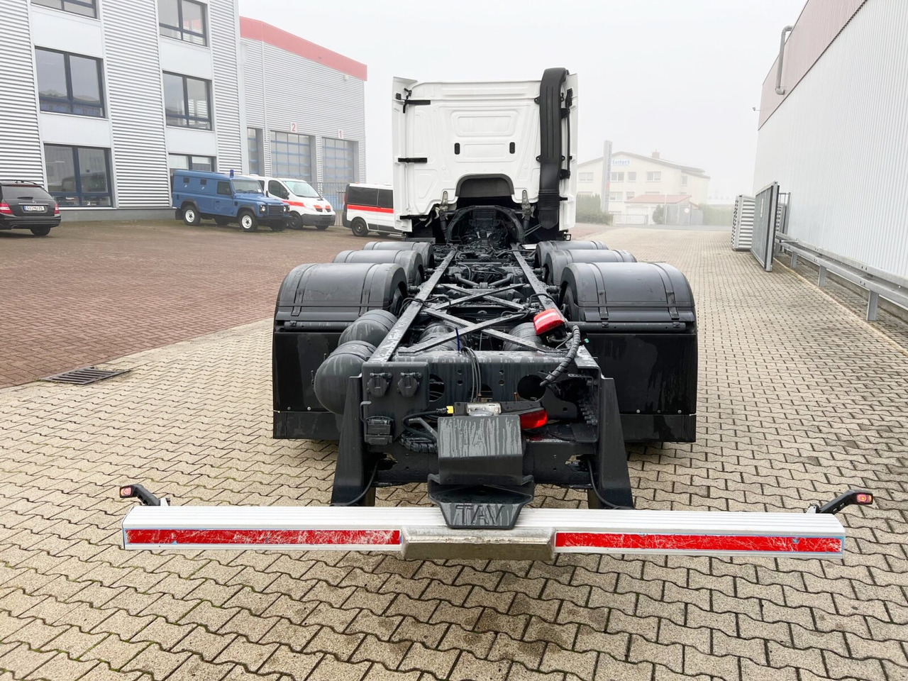 Camion şasiu Mercedes-Benz Actros 3551 L 8x2/4 Actros 3551 L 8x2/4, Vorlauflenkachse, Doppelbereifte Nachlaufliftachse: Foto 11