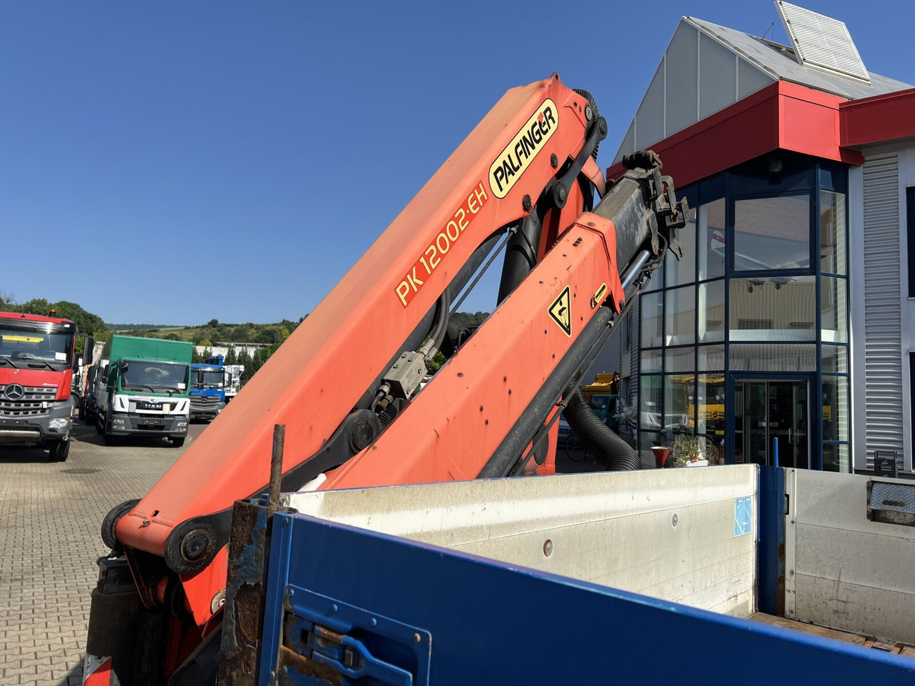 Mercedes-Benz Antos 1836 L 4x2 Antos 1836 L 4x2, Glastransporter, Heckkran Palfinger Pk 12002-EH, Funk - Camion cu macara: Foto 2 Mercedes-Benz Antos 1836 L 4x2 Antos 1836 L 4x2, Glastransporter, Heckkran Palfinger Pk 12002-EH, Funk - Camion cu macara: Foto 2