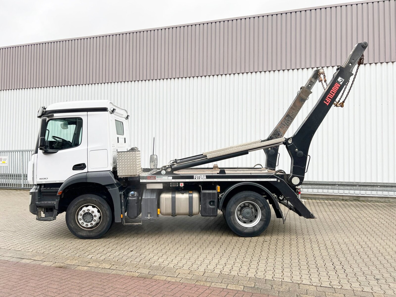 Mercedes-Benz Arocs 1830 K 4x2 Arocs 1830 K 4x2, Funk în leasing Mercedes-Benz Arocs 1830 K 4x2 Arocs 1830 K 4x2, Funk: Foto 15