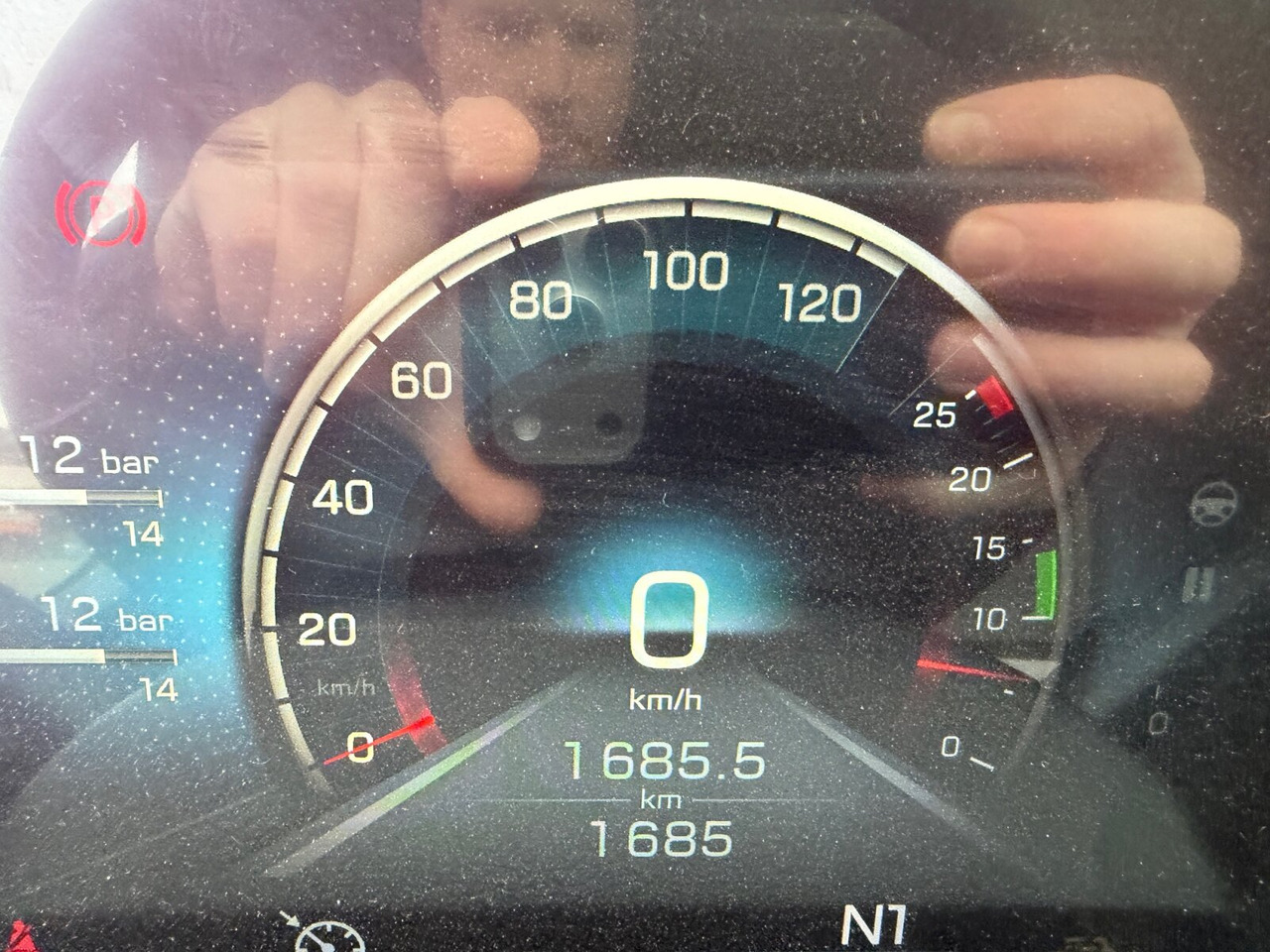 Mercedes-Benz Arocs 1840 K 4x2 Arocs 1840 K 4x2, MultimediaCockpit, 2x Nebenantrieb, NMV & Motorabtrieb - Camion şasiu: Foto 3 Mercedes-Benz Arocs 1840 K 4x2 Arocs 1840 K 4x2, MultimediaCockpit, 2x Nebenantrieb, NMV & Motorabtrieb - Camion şasiu: Foto 3