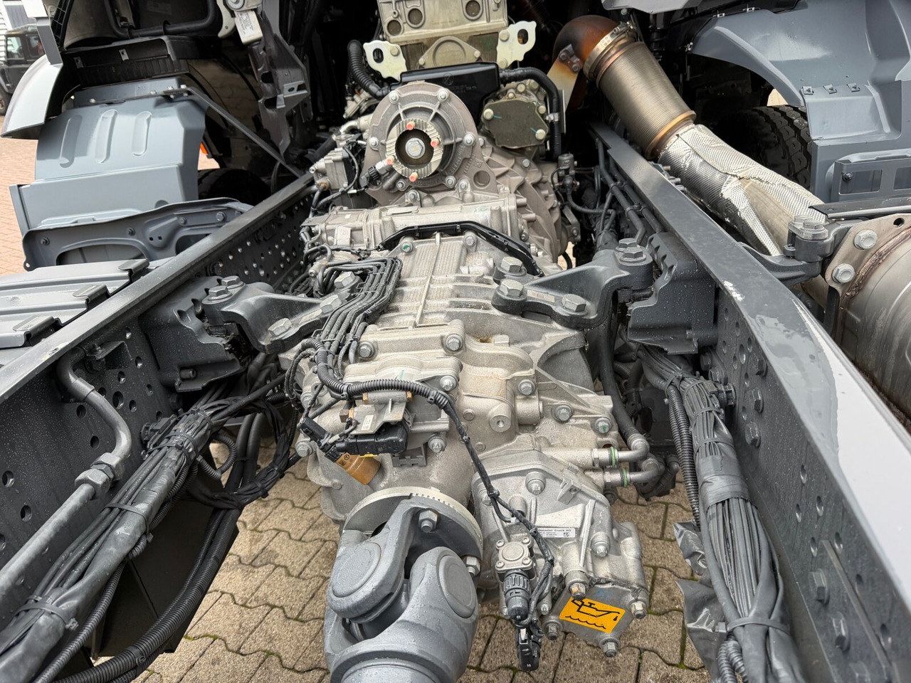 Mercedes-Benz Arocs 1840 K 4x2 Arocs 1840 K 4x2, MultimediaCockpit, 2x Nebenantrieb, NMV & Motorabtrieb - Camion cu cârlig: Foto 2 Mercedes-Benz Arocs 1840 K 4x2 Arocs 1840 K 4x2, MultimediaCockpit, 2x Nebenantrieb, NMV & Motorabtrieb - Camion cu cârlig: Foto 2