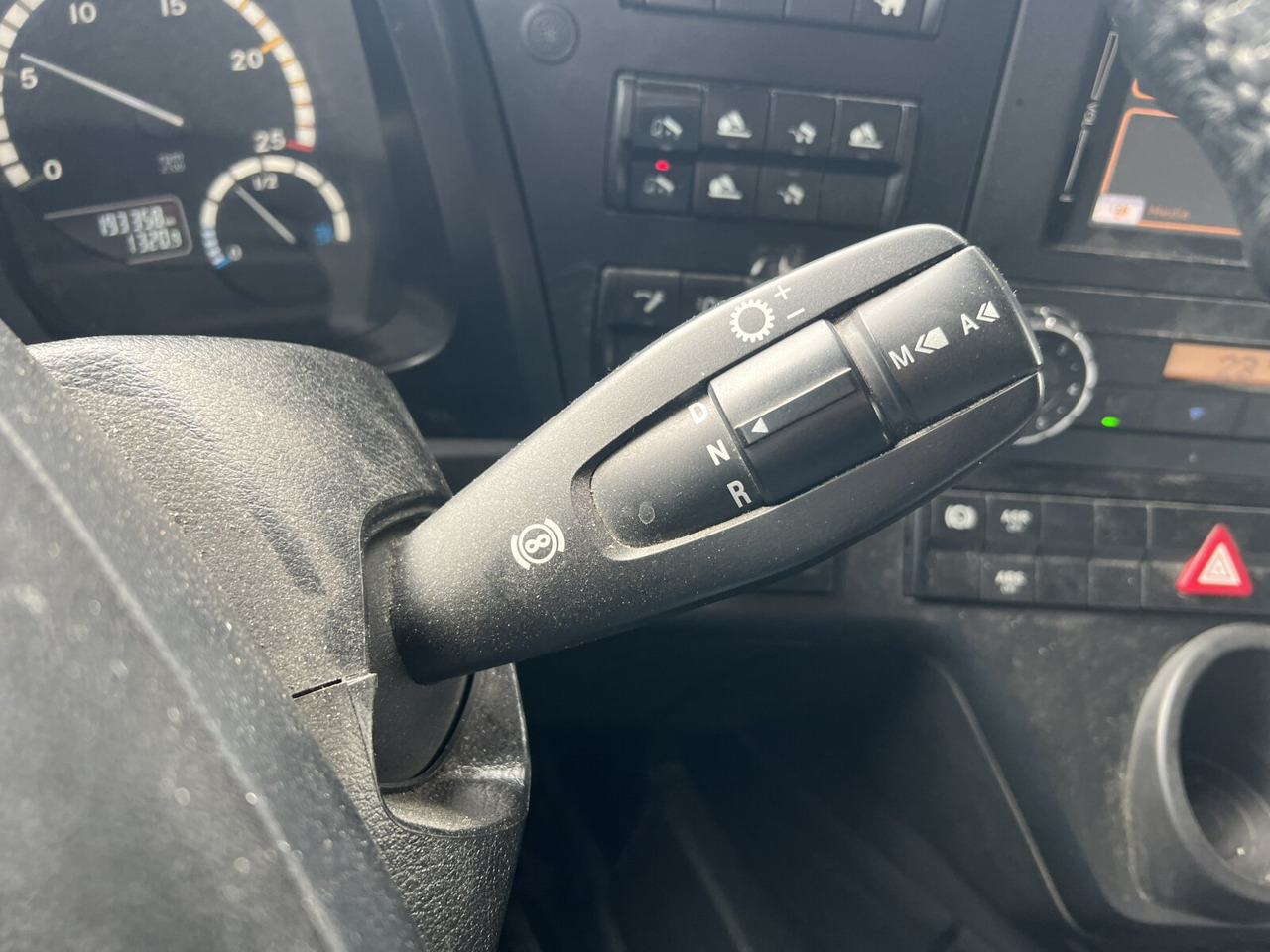 Mercedes-Benz Arocs 3253 K 8x4/4 Arocs 3253 K 8x4/4, Retarder, Motorabtrieb - Camion cu cârlig: Foto 2 Mercedes-Benz Arocs 3253 K 8x4/4 Arocs 3253 K 8x4/4, Retarder, Motorabtrieb - Camion cu cârlig: Foto 2