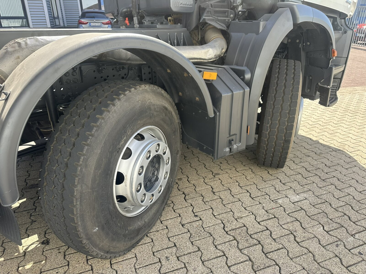 Mercedes-Benz Arocs 4142 K 8x4/4 Arocs 4142/45 K 8x4/4, Meiller Bordmatik links - Camion basculantă: Foto 2 Mercedes-Benz Arocs 4142 K 8x4/4 Arocs 4142/45 K 8x4/4, Meiller Bordmatik links - Camion basculantă: Foto 2