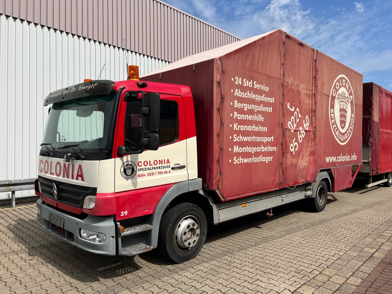 Mercedes-Benz Atego 1223 L 4x2 Atego 1223 L 4x2, Kompl. Zug, Lift- & Schiebeplateau, Funk - Camion transport auto: Foto 1 Mercedes-Benz Atego 1223 L 4x2 Atego 1223 L 4x2, Kompl. Zug, Lift- & Schiebeplateau, Funk - Camion transport auto: Foto 1