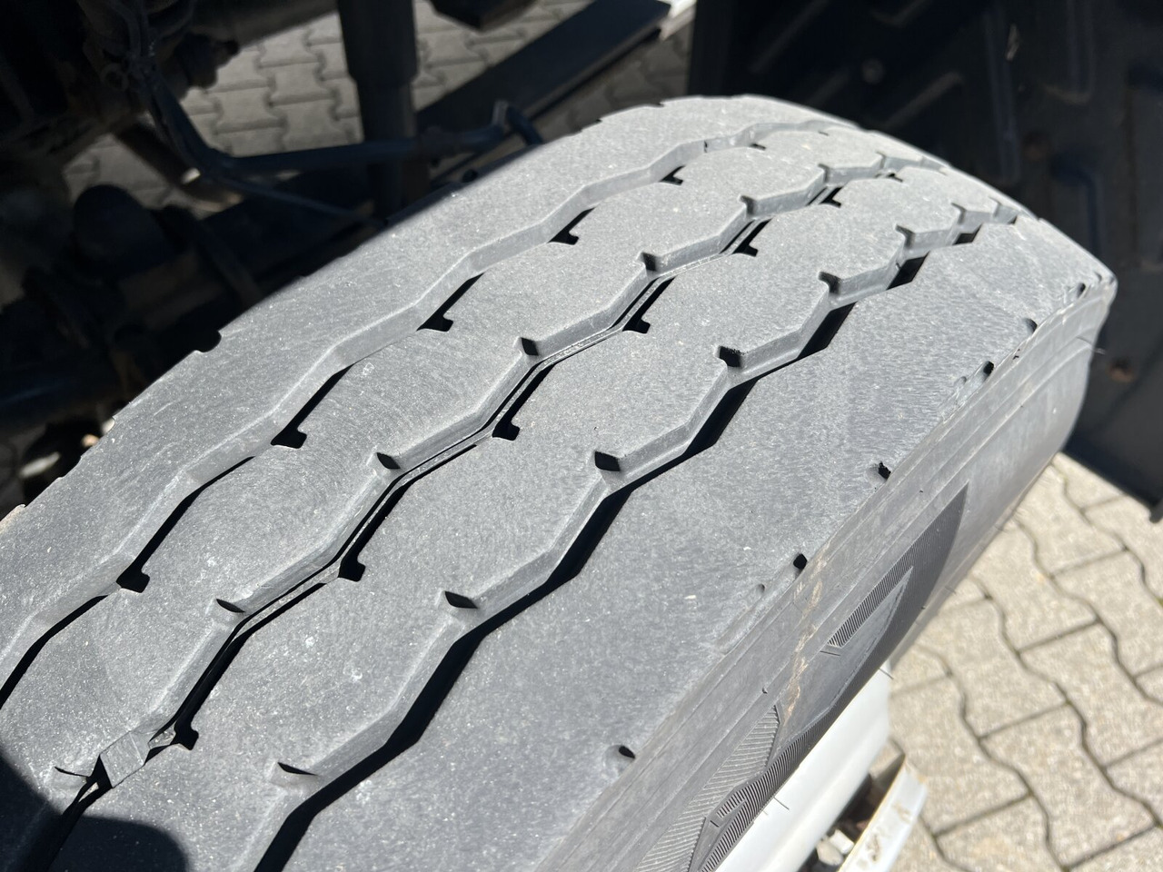 Mercedes-Benz Atego 1323 AK 4x4 Atego 1323 AK 4x4 - Camion basculantă: Foto 5 Mercedes-Benz Atego 1323 AK 4x4 Atego 1323 AK 4x4 - Camion basculantă: Foto 5