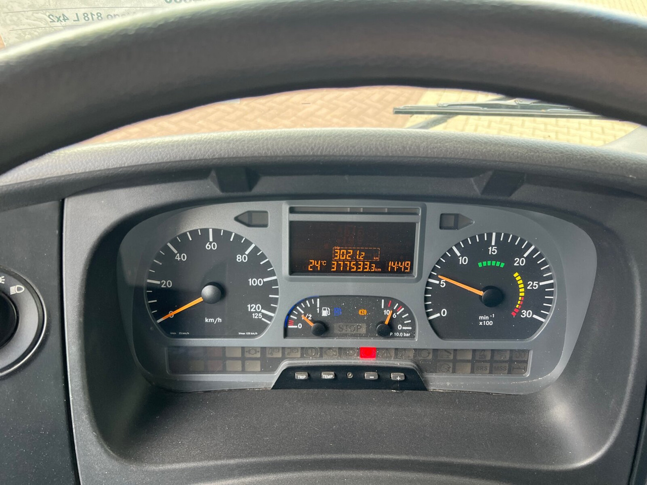 Mercedes-Benz Atego 818 L 4x2 Atego 818 L 4x2 mit LBW BÄR - Camion cu prelată: Foto 5 Mercedes-Benz Atego 818 L 4x2 Atego 818 L 4x2 mit LBW BÄR - Camion cu prelată: Foto 5