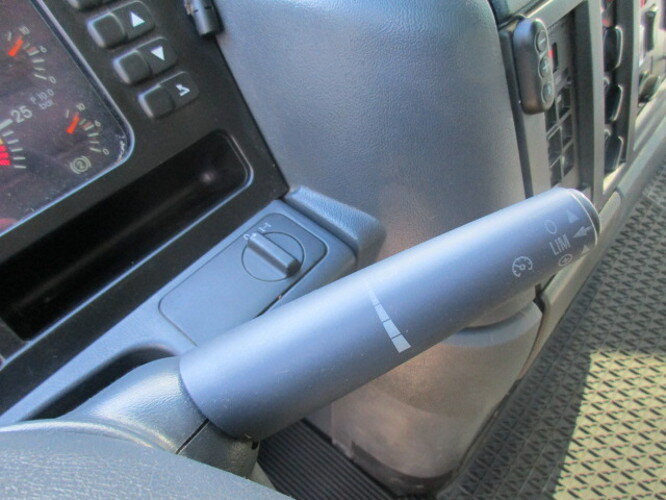 Mercedes-Benz Econic 2628L/NLA6x2/4 Econic 2628L 6x2-4 Schörling 3R11 22.5, Terberg Schüttung - Autogunoiere: Foto 5 Mercedes-Benz Econic 2628L/NLA6x2/4 Econic 2628L 6x2-4 Schörling 3R11 22.5, Terberg Schüttung - Autogunoiere: Foto 5