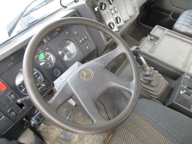 Mercedes-Benz SK 1824 AK 4x4 SK 1824 AK 4x4 - Camion basculantă: Foto 4 Mercedes-Benz SK 1824 AK 4x4 SK 1824 AK 4x4 - Camion basculantă: Foto 4