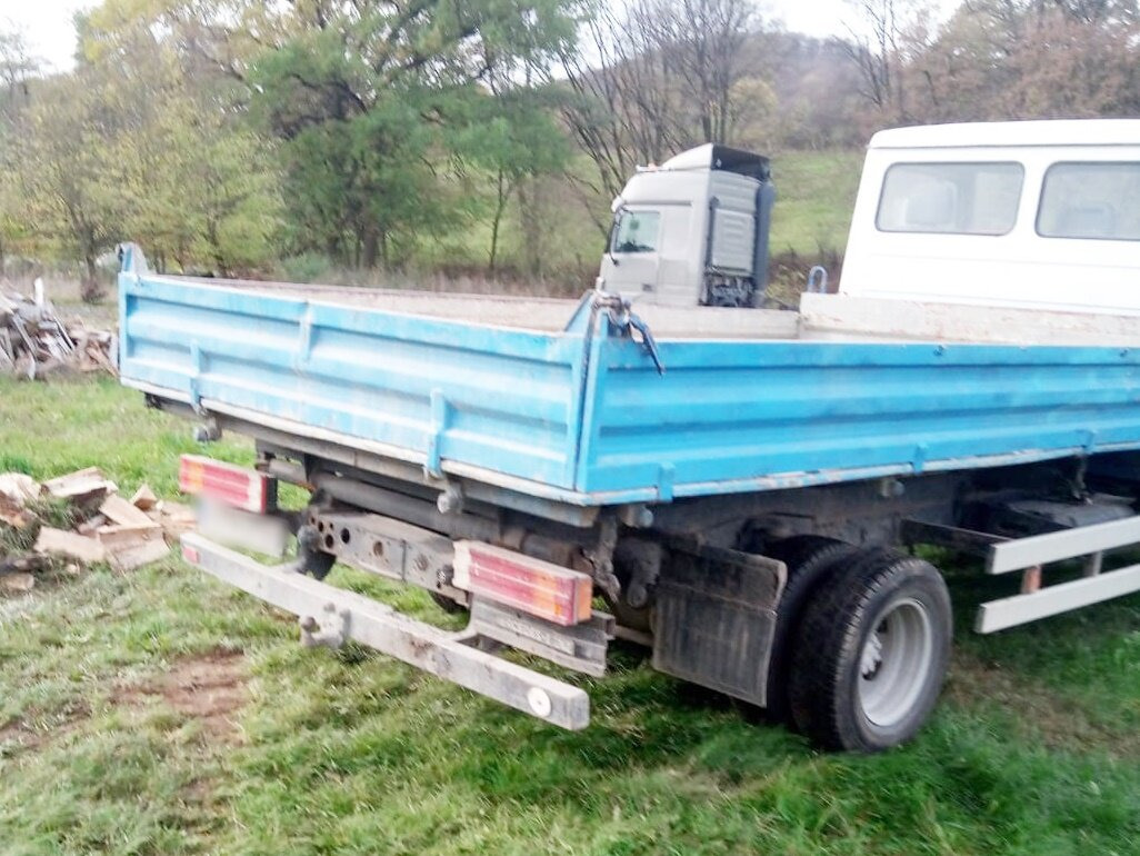 Mercedes-Benz Vario 612 DK 4x2 Vario 612 DK 4x2, Kipper-Meiller - Autoutilitară basculantă: Foto 2 Mercedes-Benz Vario 612 DK 4x2 Vario 612 DK 4x2, Kipper-Meiller - Autoutilitară basculantă: Foto 2