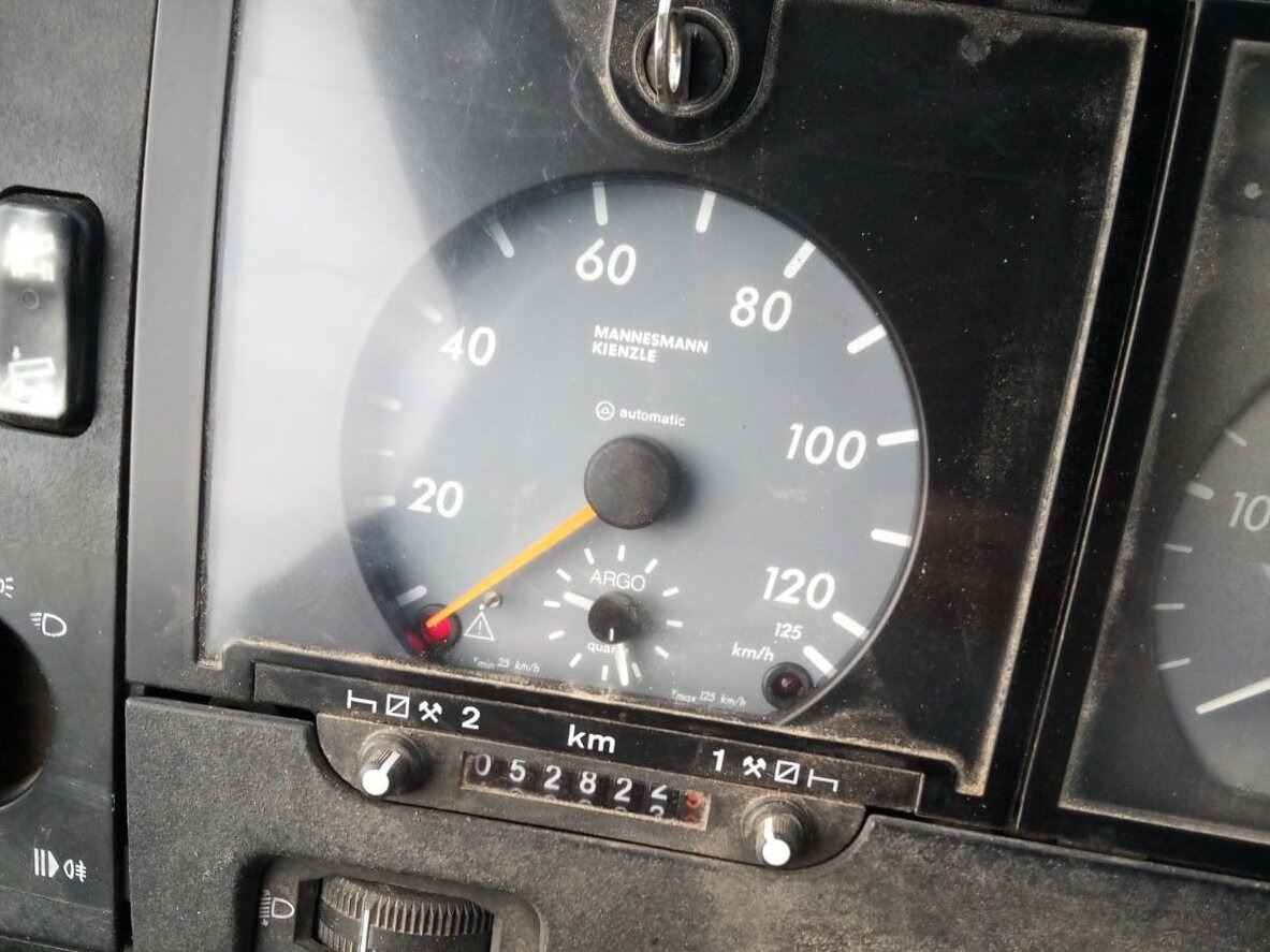 Mercedes-Benz Vario 612 DK 4x2 Vario 612 DK 4x2, Kipper-Meiller - Autoutilitară basculantă: Foto 4 Mercedes-Benz Vario 612 DK 4x2 Vario 612 DK 4x2, Kipper-Meiller - Autoutilitară basculantă: Foto 4