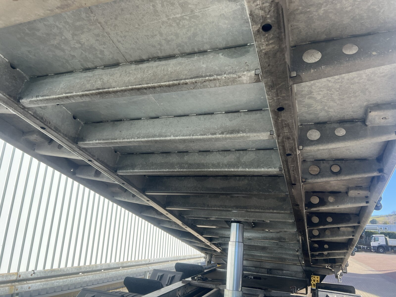 Remorcă TTD 19 Schwebheim TTD 19 Schwebheim, Rampenschacht, Verzinkt: Foto 14 Remorcă TTD 19 Schwebheim TTD 19 Schwebheim, Rampenschacht, Verzinkt: Foto 14