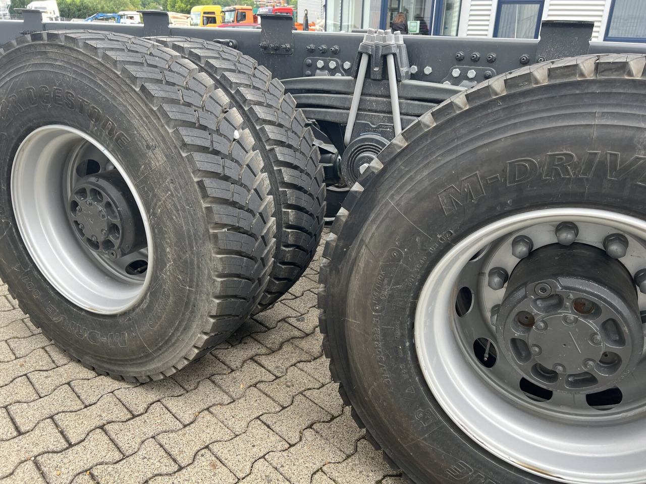 Renault C 480 8x4 C 480 8x4 - Camion şasiu: Foto 4 Renault C 480 8x4 C 480 8x4 - Camion şasiu: Foto 4